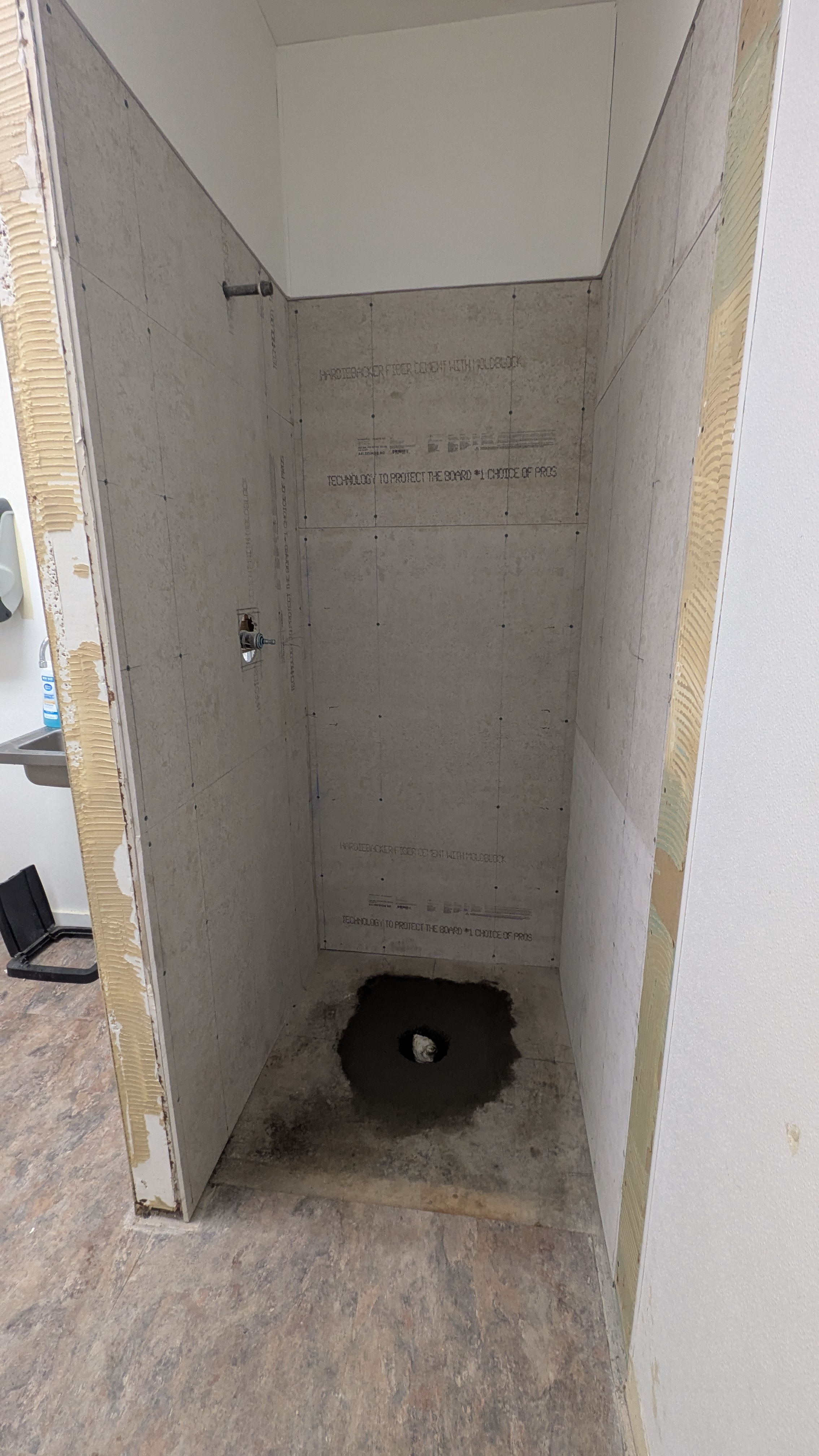 Bathroom renovation - Before